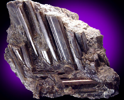 Mineral Specimens: Vesuvianite from West of main ledge, Godall Quarry, Sanford, Maine