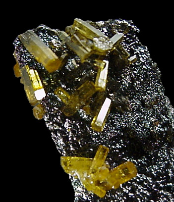 Mimetite on Cesarolite from Guatomo Mine, near Tham Thalu, south of Hat Yai, Yala Province, Thailand