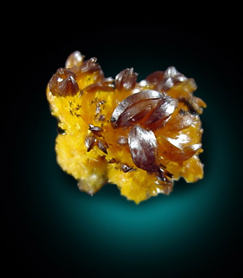 Mimetite with Vanadinite(?) from Guatomo Mine, near Tham Thalu, south of Hat Yai, Yala Province, Thailand