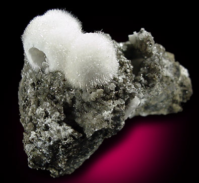 Natrolite from Millington Quarry, Bernards Township, Somerset County, New Jersey