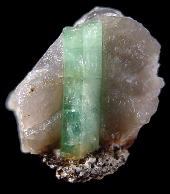 Beryl var. Emerald from Mount Dayakou tungsten mine, 6 km northeast of Mengdong village, Malipo County, Yunnan Province, China