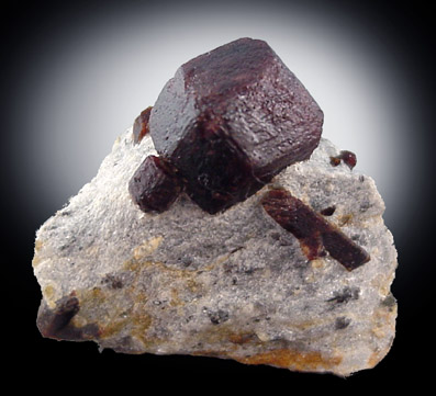 Almandine Garnet from Green's Farm, 750 m. ESE of Roxbury Falls, Roxbury, New Haven County, Connecticut