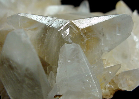 Calcite, twinned crystals from Kushikino Mine, Kagoshima Pref., Japan