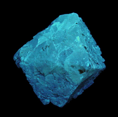 Scheelite from Xue Bao Ding Mine, Ping Wu, Sichuan Province, China