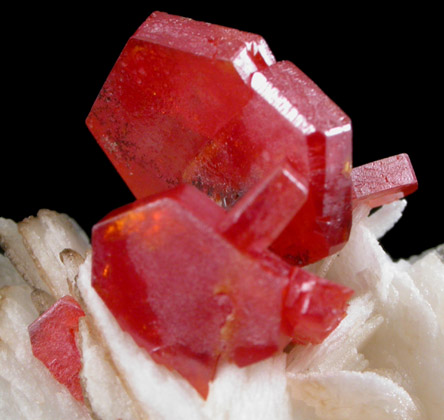 Vanadinite on Barite from Mibladen, Haute Moulouya Basin, Zeida-Aouli-Mibladen belt, Midelt Province, Morocco