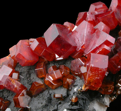 Vanadinite on Barite from Mibladen, Haute Moulouya Basin, Zeida-Aouli-Mibladen belt, Midelt Province, Morocco