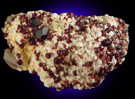 Spessartine Garnet from Putian, Tongbei-Yunling District, Fujian Province, China