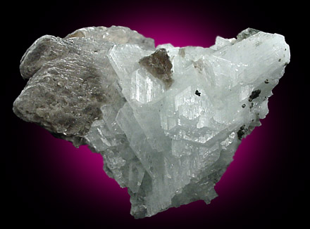 Albite var. Cleavelandite with Muscovite from Aracuai, Minas Gerais, Brazil