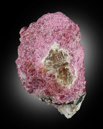 Vlasovite and Gittinsite in Eudialyte from Kipawa Complex, Villedieu Township, Québec, Canada (Type Locality for Gittinsite)