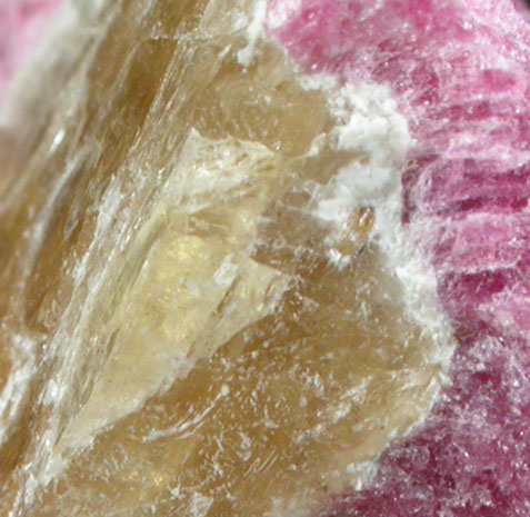 Vlasovite and Gittinsite in Eudialyte from Kipawa Complex, Villedieu Township, Qubec, Canada (Type Locality for Gittinsite)