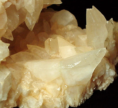 Calcite with Butterfly-Twin crystals from Devil's Corral, near Black Rock Desert, Humboldt County, Nevada