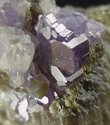 Fluorapatite on Albite from Plain Jane Pocket, Emmons Quarry, Greenwood, Maine