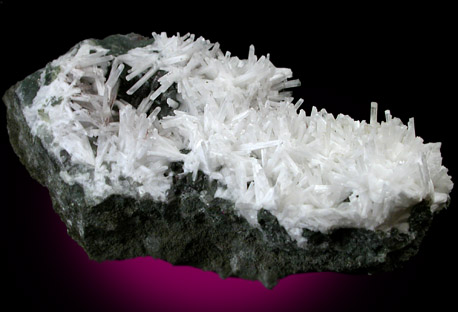 Natrolite from Millington Quarry, Bernards Township, Somerset County, New Jersey