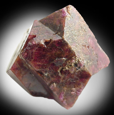 Spinel Twin from Yen Bai Province, Vietnam