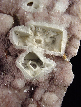 Quartz pseudomorphs after Barite from Diamond Hill, Cumberland, Rhode Island