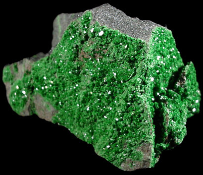 Uvarovite Garnet from Saranovskoye Mine, Sarany, Permskaya Oblast', Ural Mountains, Russia (Type Locality for Uvarovite)