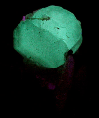 Fluorite on Albite from Stak Nala, Skardu Road, Baltistan, Gilgit-Baltistan, Pakistan