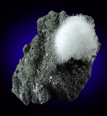 Natrolite from Millington Quarry, Bernards Township, Somerset County, New Jersey