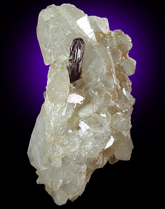 Tantalite-(Mn) in Quartz from Nuristan Province, Afghanistan