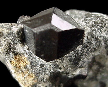 Lorenzenite from Lovozero Massif, Kola Peninsula, Murmanskaja Oblast', Northern Region, Russia