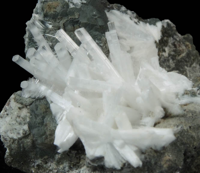 Natrolite from Millington Quarry, Bernards Township, Somerset County, New Jersey