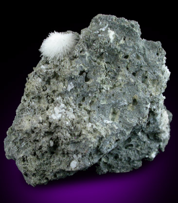 Natrolite from Millington Quarry, Bernards Township, Somerset County, New Jersey