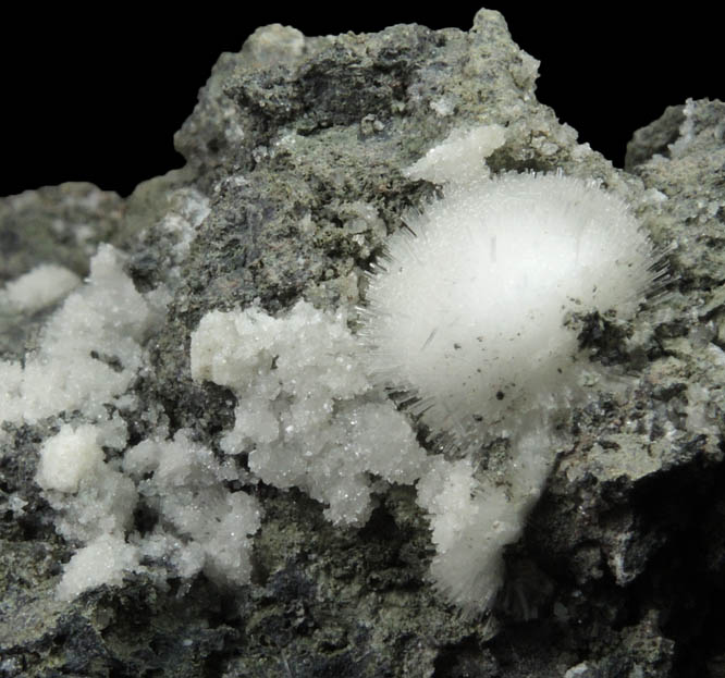 Natrolite from Millington Quarry, Bernards Township, Somerset County, New Jersey