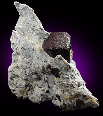 Almandine Garnet from Green's Farm, 750 m. ESE of Roxbury Falls, Roxbury, New Haven County, Connecticut