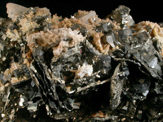 Barite and Pyrite pseudomorphs after Pyrrhotite from Naica District, Saucillo, Chihuahua, Mexico