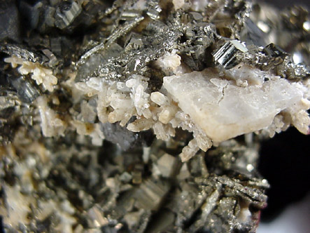 Barite and Pyrite pseudomorphs after Pyrrhotite from Naica District, Saucillo, Chihuahua, Mexico