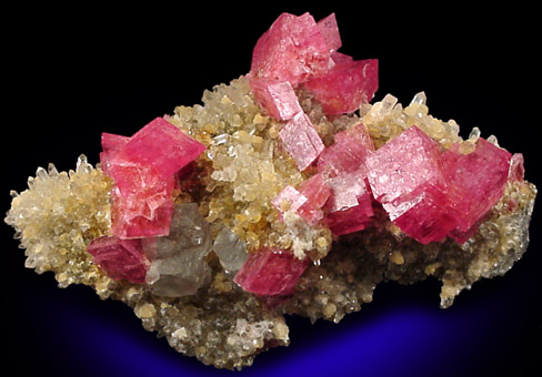 Rhodochrosite, Fluorite, Quartz from Santa Isabel Vein, Huallapon Mine, Pasto Bueno, Ancash, Peru