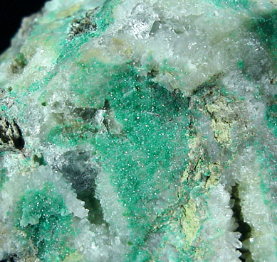 Tsumebite from Upper Mex-Tex Mine, Hansonburg District, 8.5 km south of Bingham, Socorro County, New Mexico