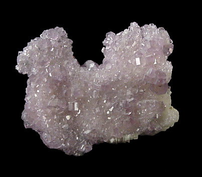 Fluorapatite on Albite from Emmons Quarry, southeastern slope of Uncle Tom Mountain,  Greenwood, Oxford County, Maine