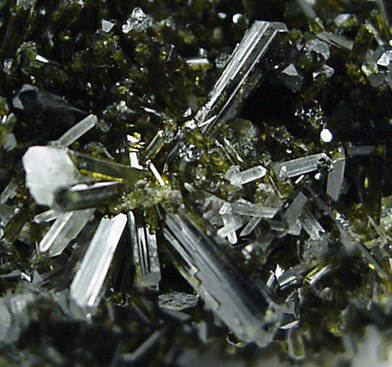 Epidote from Kuh-e Khorram, near Kuhandan, Zagros Mountains, Markazi Province, Iran