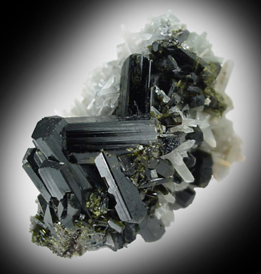 Epidote with Quartz from Kuh-e Khorram, near Kuhandan, Zagros Mountains, Markazi Province, Iran