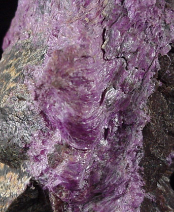 Stichtite from Barberton District, Mpumalanga, Namibia