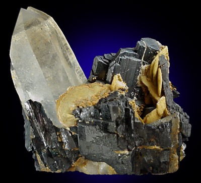 Ferberite, Quartz, Siderite from Panasqueira Mine, Barroca Grande, 21 km. west of Fundao, Castelo Branco, Portugal