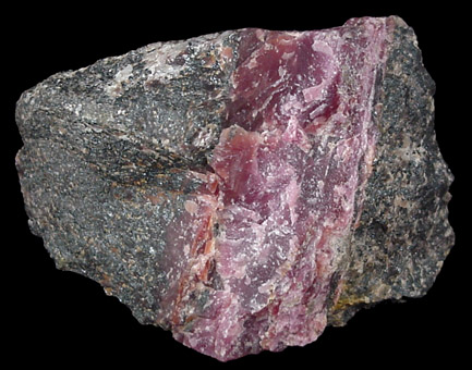 Friedelite in Franklinite, Willemite from Sterling Mine, Ogdensburg, Sterling Hill, Sussex County, New Jersey