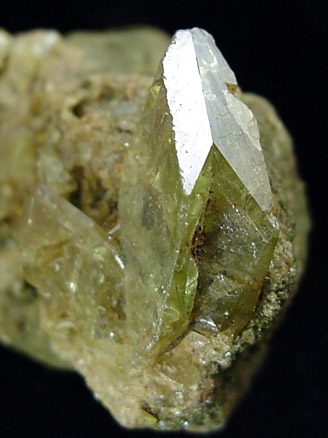 Titanite var. Sphene from Capelinha, Minas Gerais, Brazil