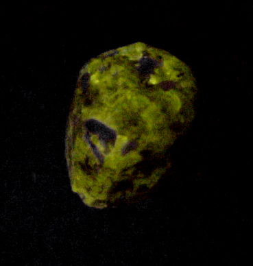 Fluorapatite var. Manganapatite from Bumpus Quarry, Albany, Maine