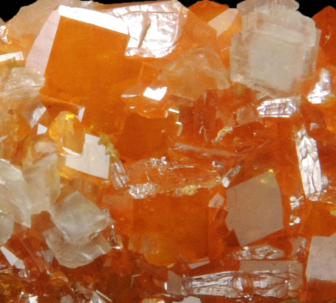 Wulfenite with Calcite from Sierra de Los Lamentos, Chihuahua, Mexico