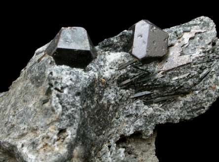 Lorenzenite from Lovozero Massif, Kola Peninsula, Murmanskaja Oblast', Northern Region, Russia