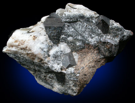 Lorenzenite var. Ramsayite from Mount Flora, Lovozero massif, Kola Peninsula, Russia