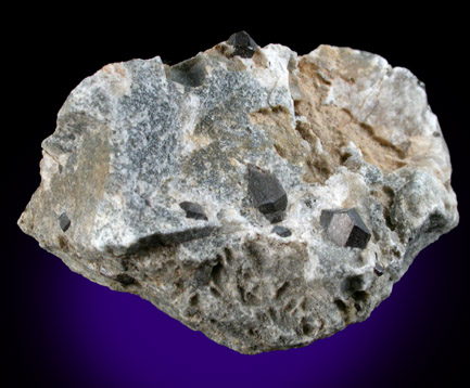 Lorenzenite var. Ramsayite from Lovozero Massif, Kola Peninsula, Murmanskaja Oblast', Northern Region, Russia