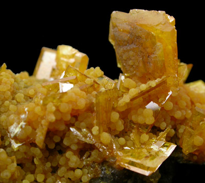 Wulfenite and Mimetite from San Francisco Mine, Cucurpe, Mexico