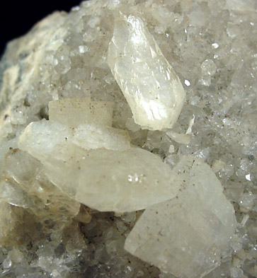 Heulandite on Quartz from Prospect Park Quarry, Prospect Park, Passaic County, New Jersey