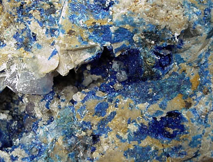 Linarite on Fluorite, Barite from Royal Flush Mine, Hansonburg District, 8.5 km south of Bingham, Socorro County, New Mexico