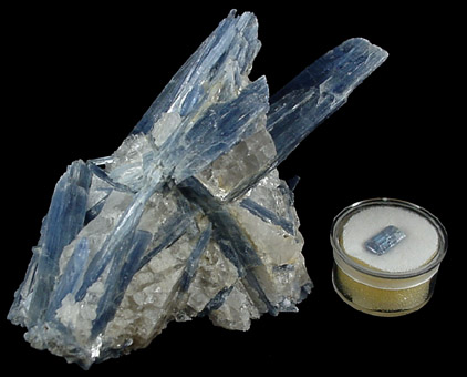 Kyanite in Quartz from Barra do Salinas, Minas Gerais, Brazil