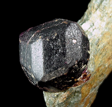 Almandine Garnet from Emerald Creek, Latah County, Idaho