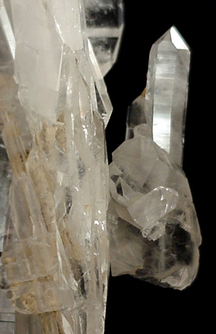 Quartz var. Faden-habit from Toyee, South Waziristan, Pakistan